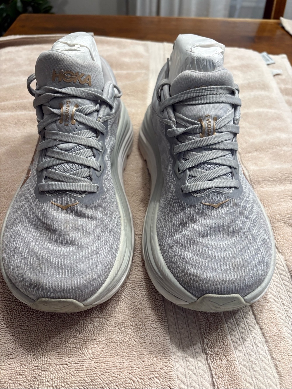 HOKA Gaviota Light Gray Running Shoes 7.5B